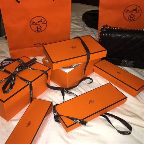 boite cadeau hermes|Boxes and chests .